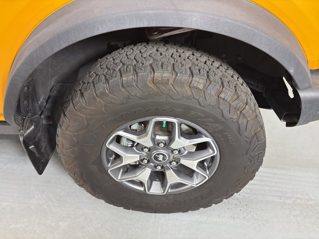 Used 2022 Ford Bronco Badlands image 11