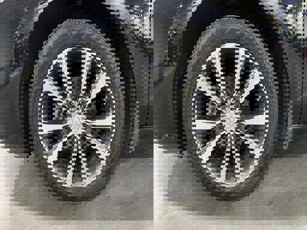 Used 2019 Hyundai Elantra GT w/ Style Package 02 image 10