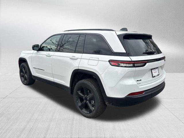 New 2026 Jeep Grand Cherokee Limited w/ Limited Altitude Package AWD/4WD image 7