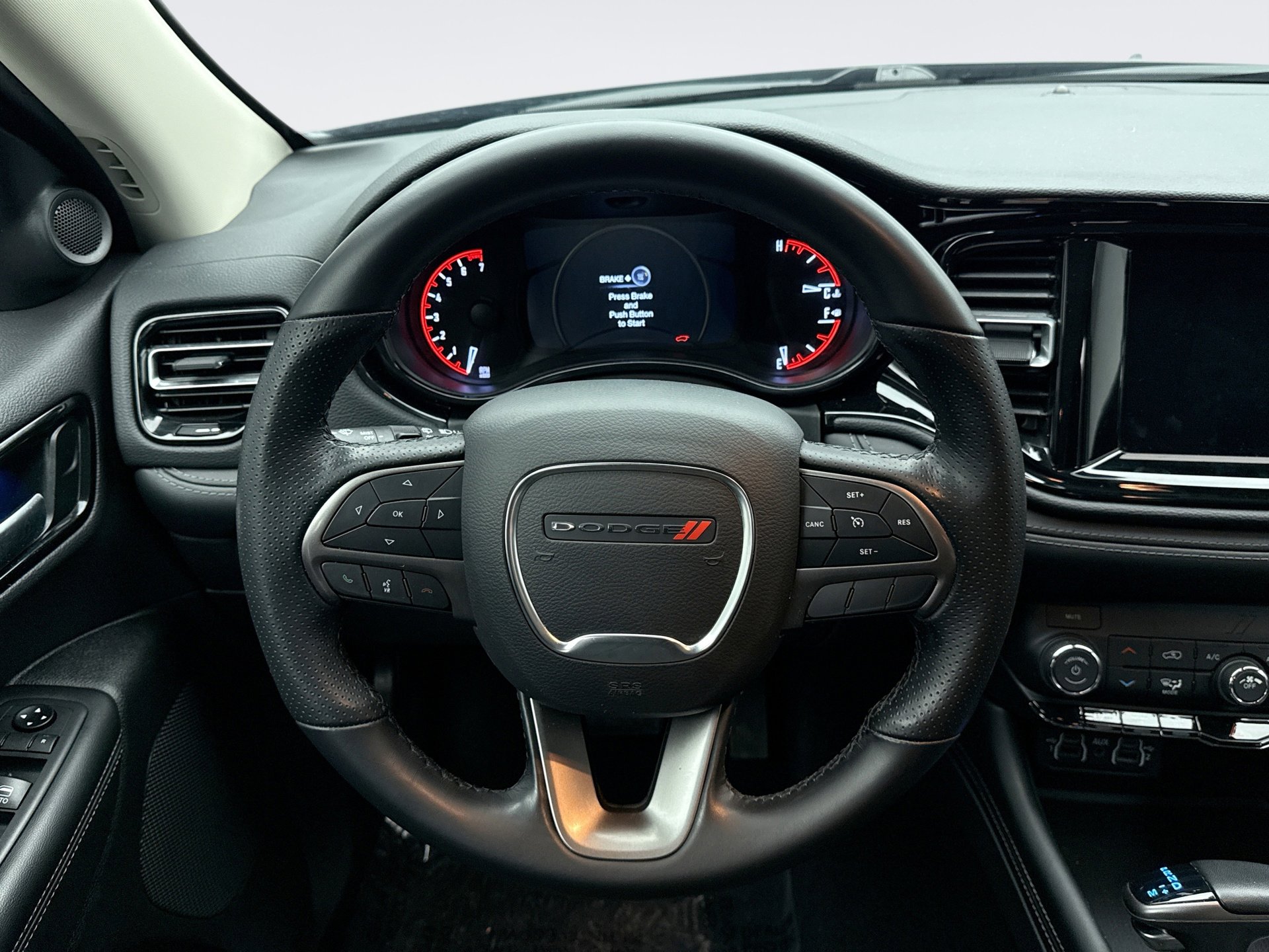 Used 2021 Dodge Durango SXT image 12