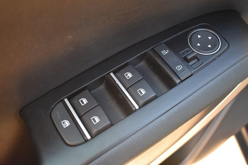 Used 2021 Kia Soul LX FWD image 21