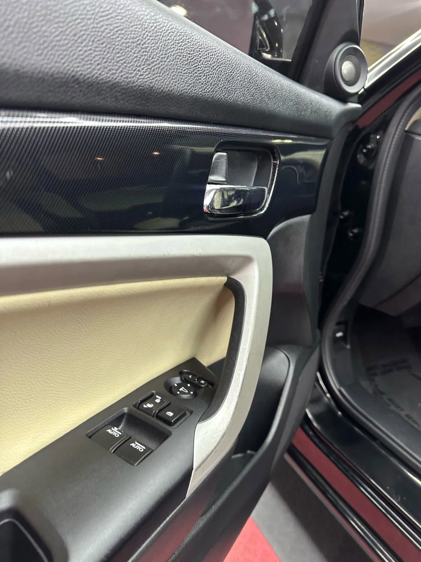 Used 2013 Honda Accord EX-L image 10