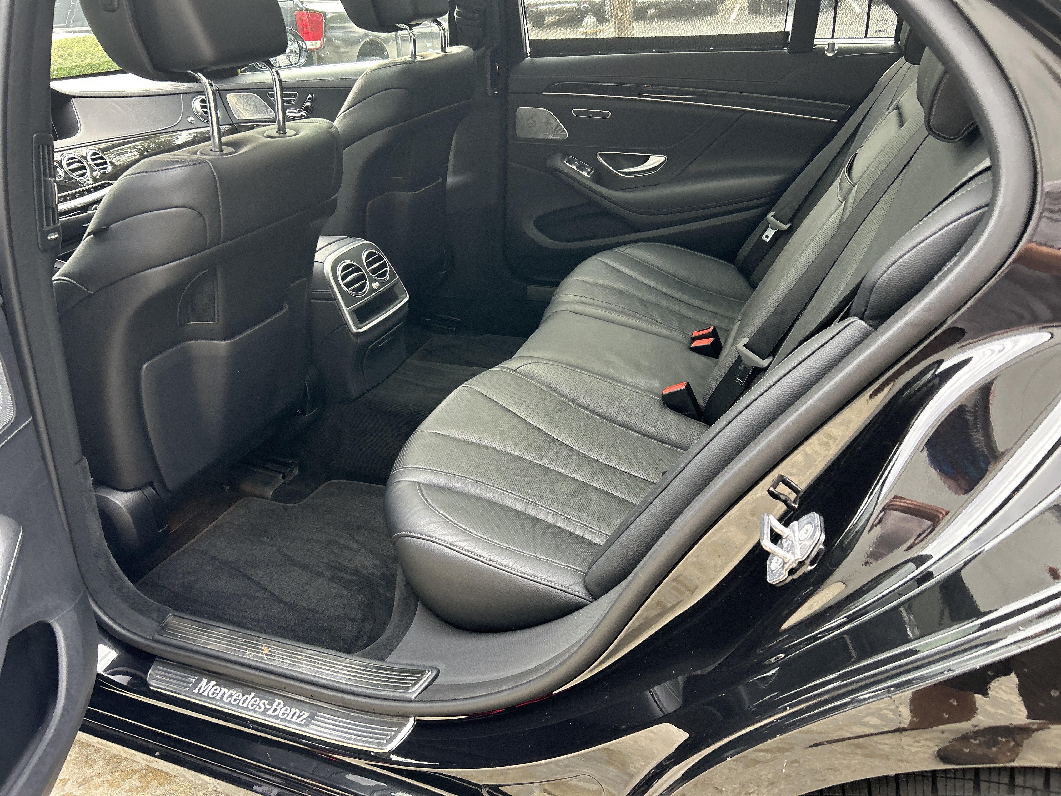 Used 2019 Mercedes-Benz S 450 4MATIC Sedan image 39
