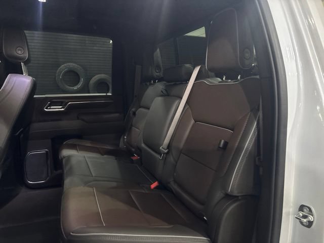 Used 2024 GMC Sierra 3500 Denali w/ Denali Reserve Package AWD/4WD image 18