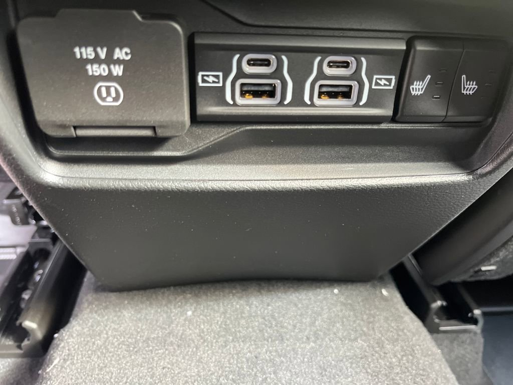 New 2025 Jeep Grand Cherokee Limited w/ Trailer Tow Package image 22