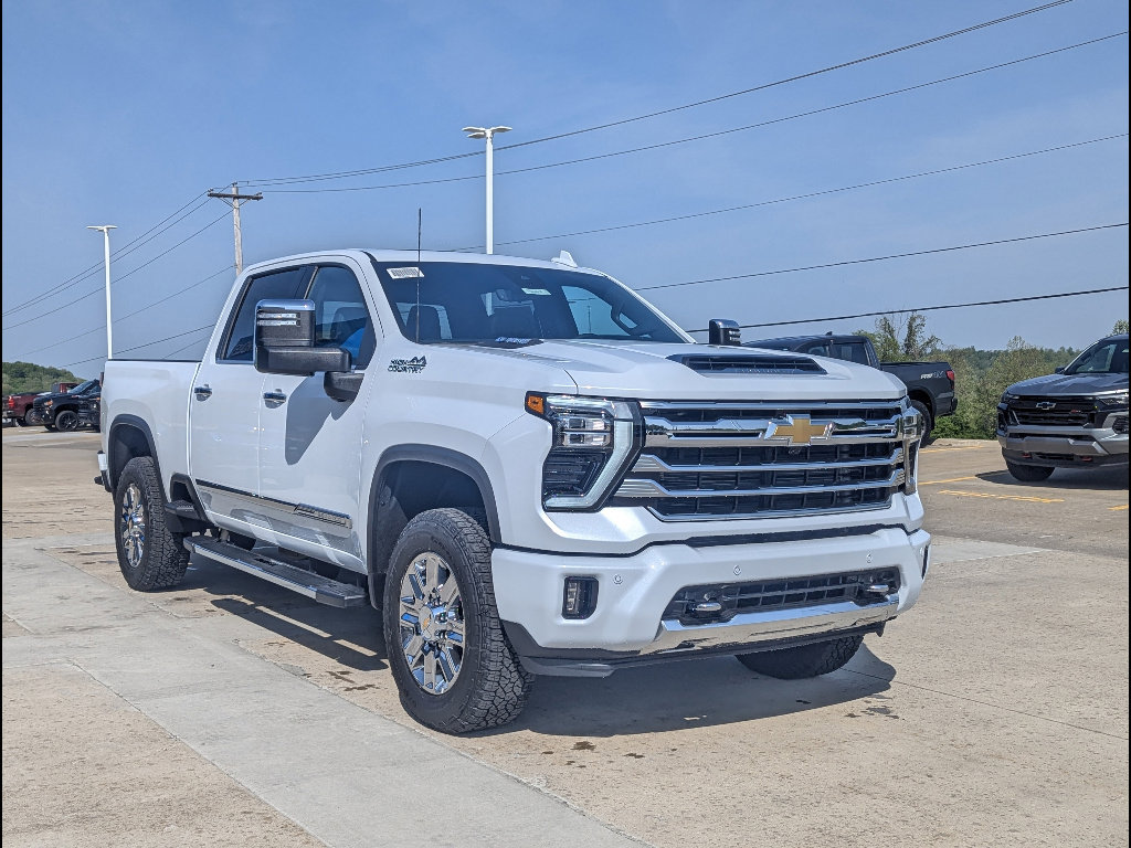 New 2026 Chevrolet Silverado 2500 High Country w/ Technology Package AWD/4WD image 5