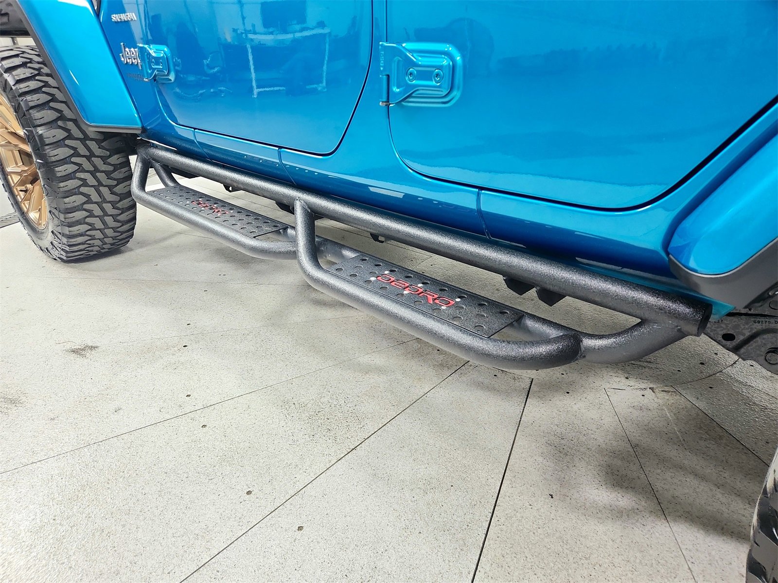 Used 2020 Jeep Wrangler Unlimited Sahara image 39