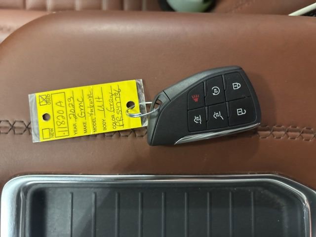Used 2023 GMC Yukon XL Denali Ultimate image 36