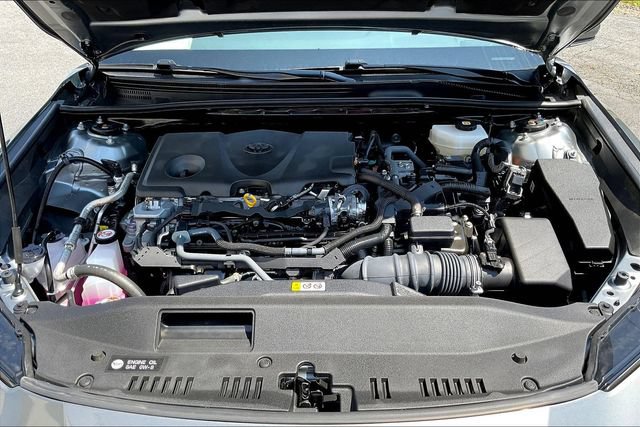 Used 2025 Toyota Camry SE FWD image 32