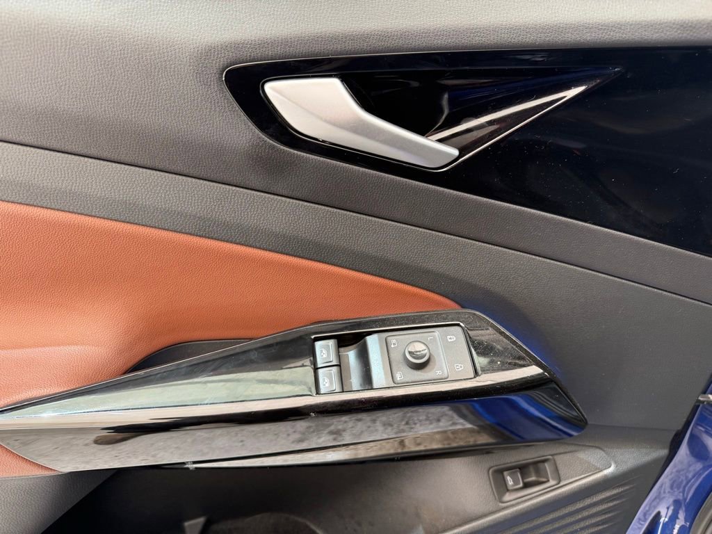 Used 2021 Volkswagen ID.4 Pro S image 15