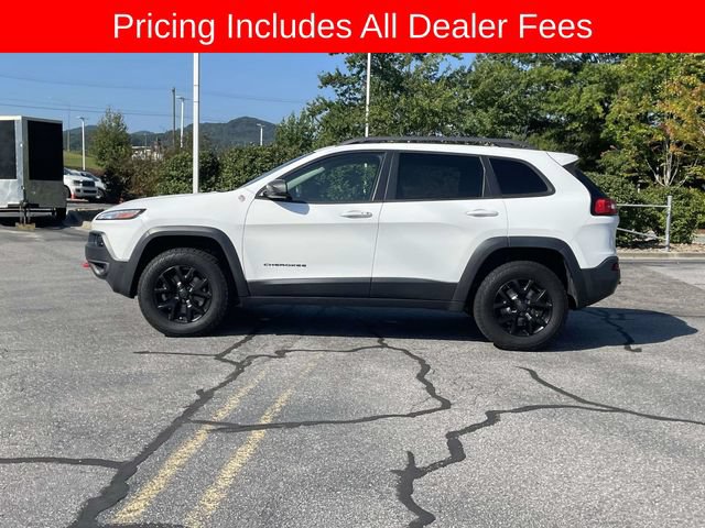 Used 2017 Jeep Cherokee Trailhawk AWD/4WD video 2