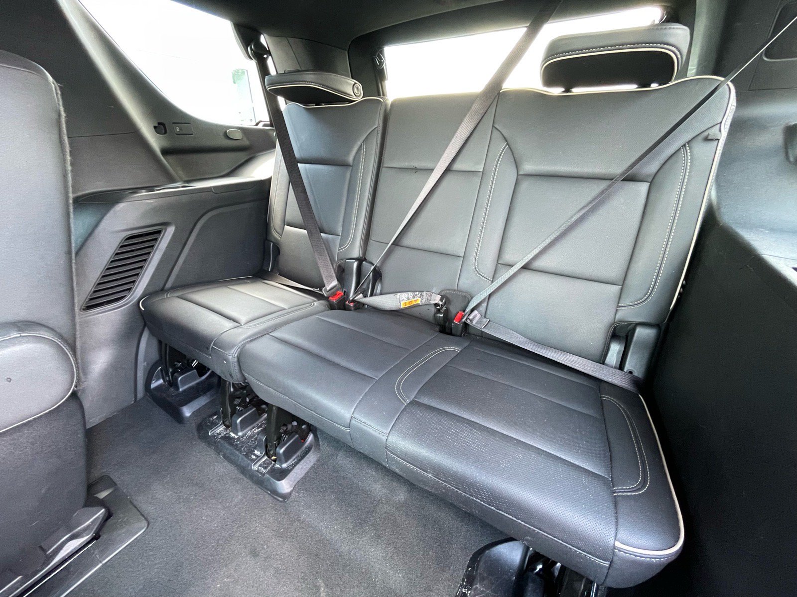 Used 2025 Chevrolet Tahoe Premier RWD image 7