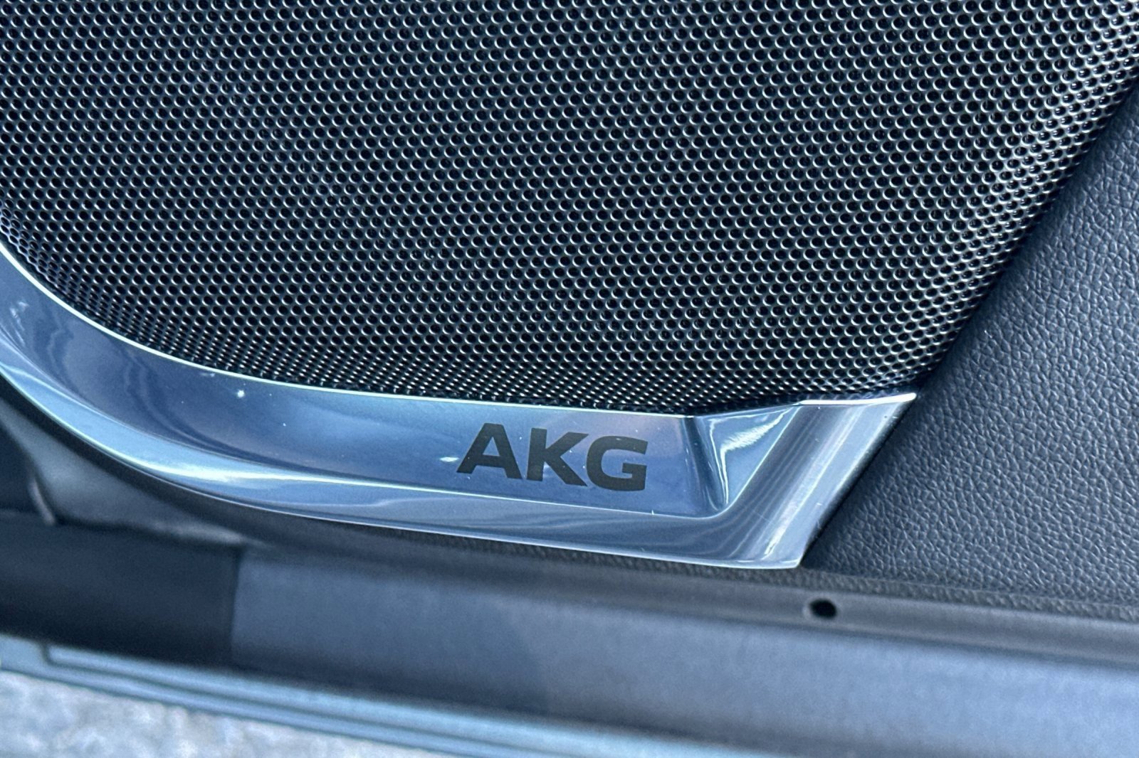 Used 2025 Cadillac Escalade Premium Luxury image 41