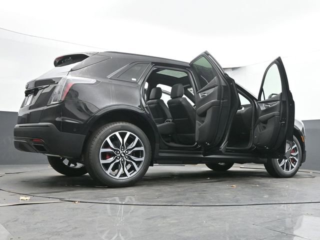 New 2026 Cadillac XT5 Sportv w/ LPO, Onyx Lite Package AWD/4WD image 68