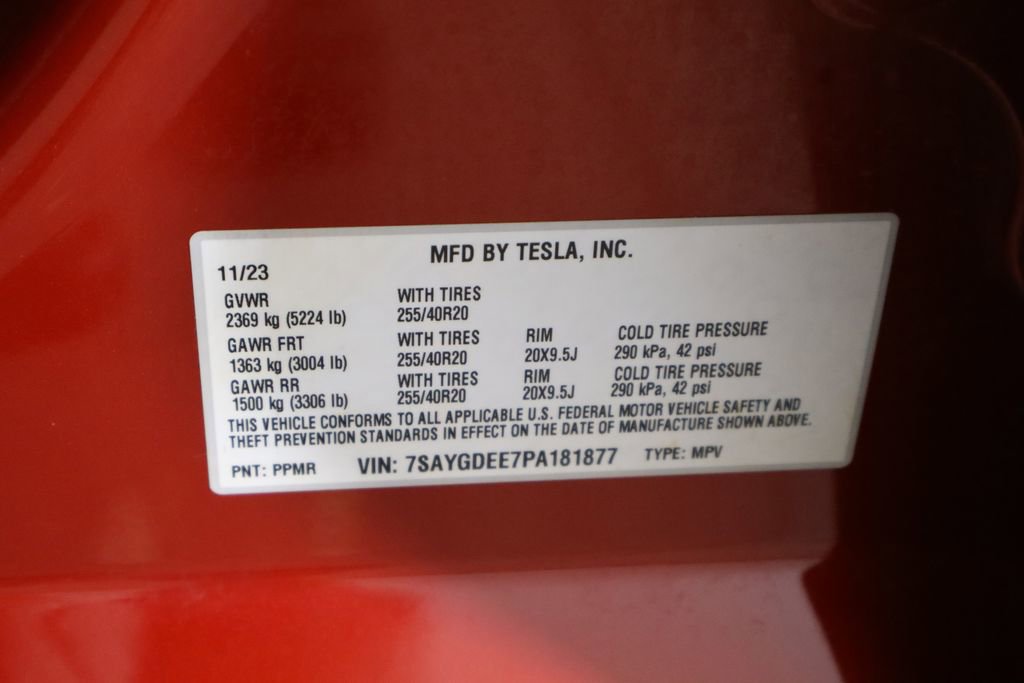Used 2023 Tesla Model Y Long Range AWD/4WD image 43