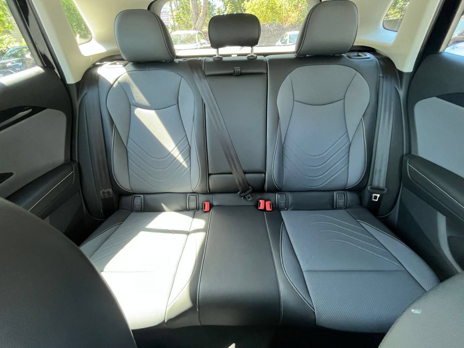 Used 2026 Volkswagen Tiguan SE FWD image 39