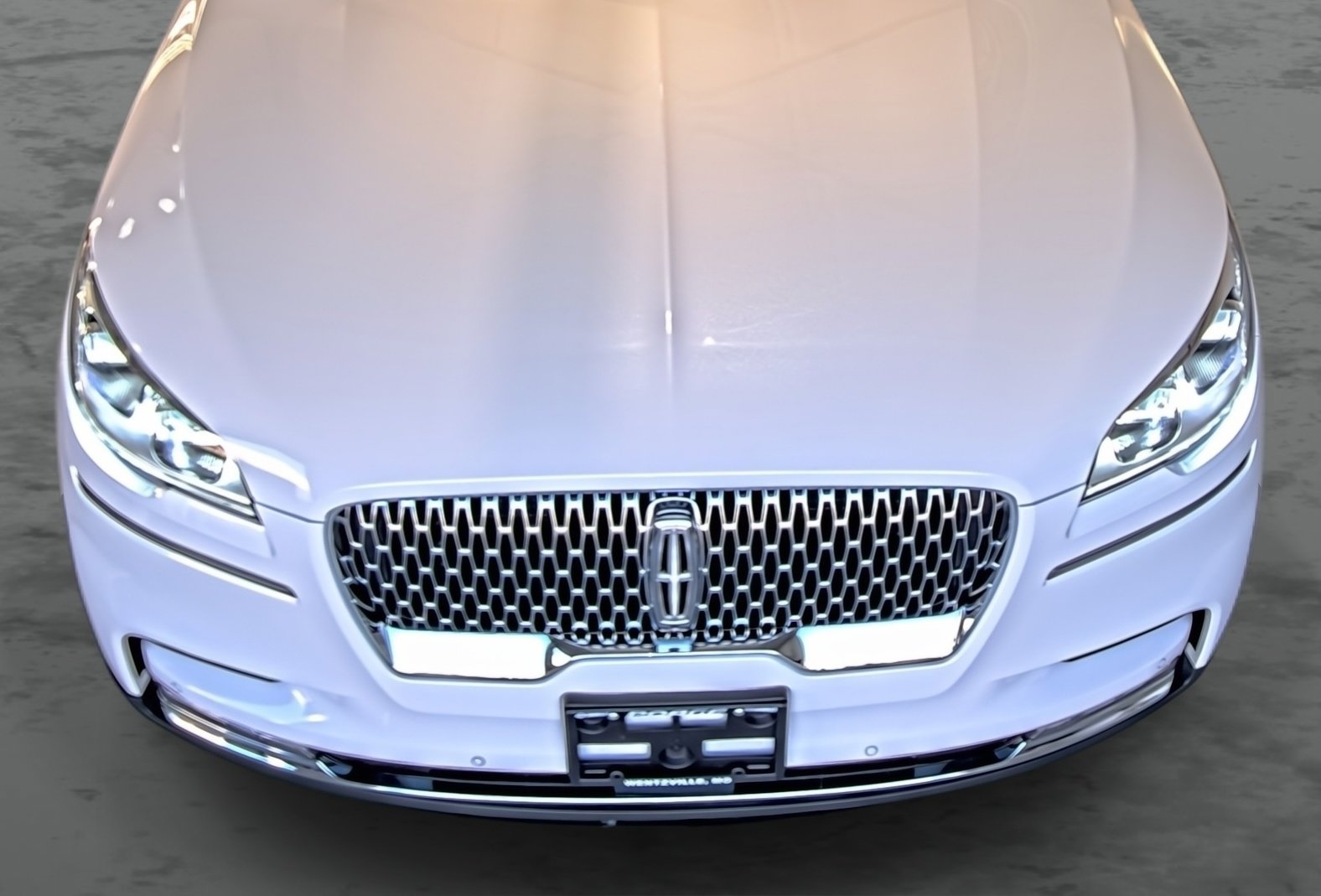 Used 2020 Lincoln Aviator Reserve w/ Equipment Group 202A image 16