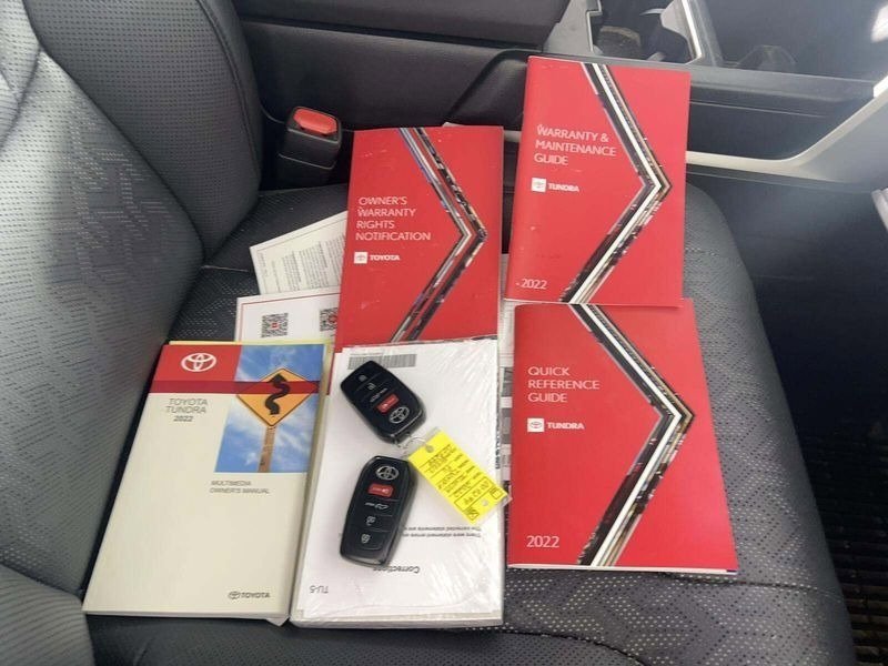 Used 2022 Toyota Tundra SR5 image 10