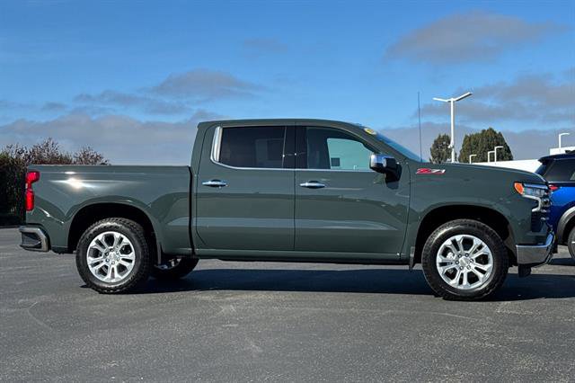 New 2026 Chevrolet Silverado 1500 LTZ w/ LTZ Premium Package AWD/4WD image 3