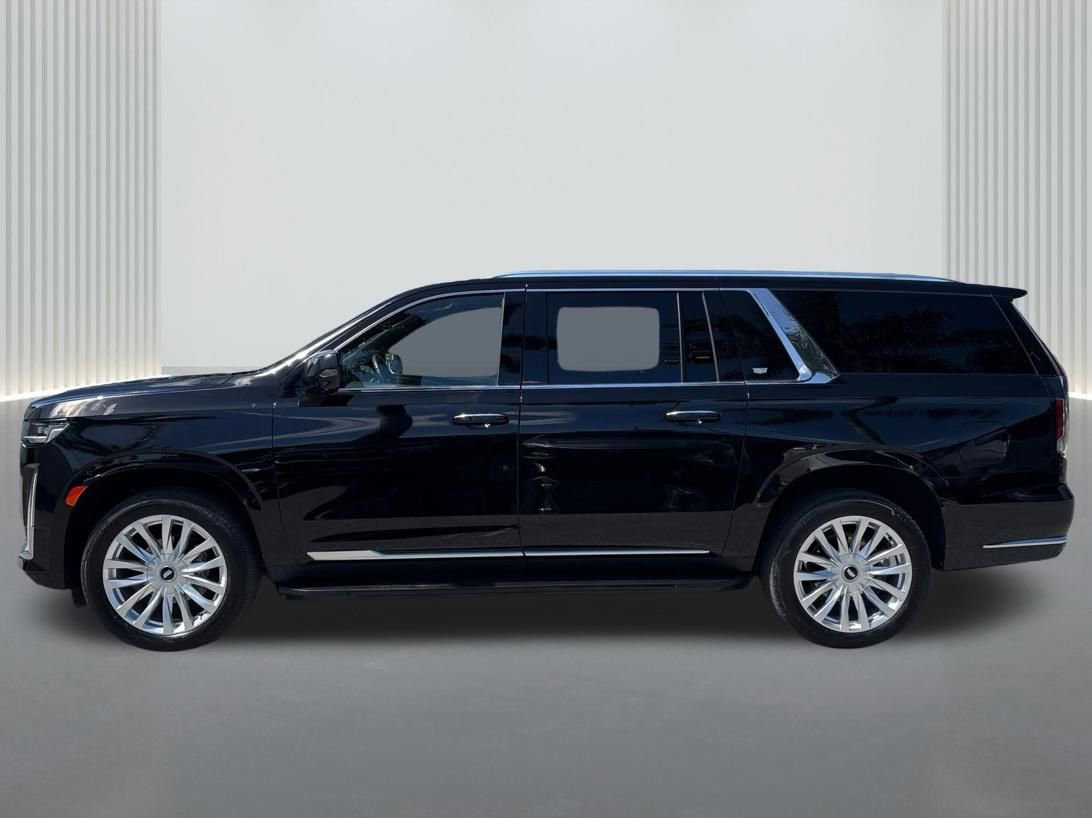 Used 2024 Cadillac Escalade ESV Luxury image 8