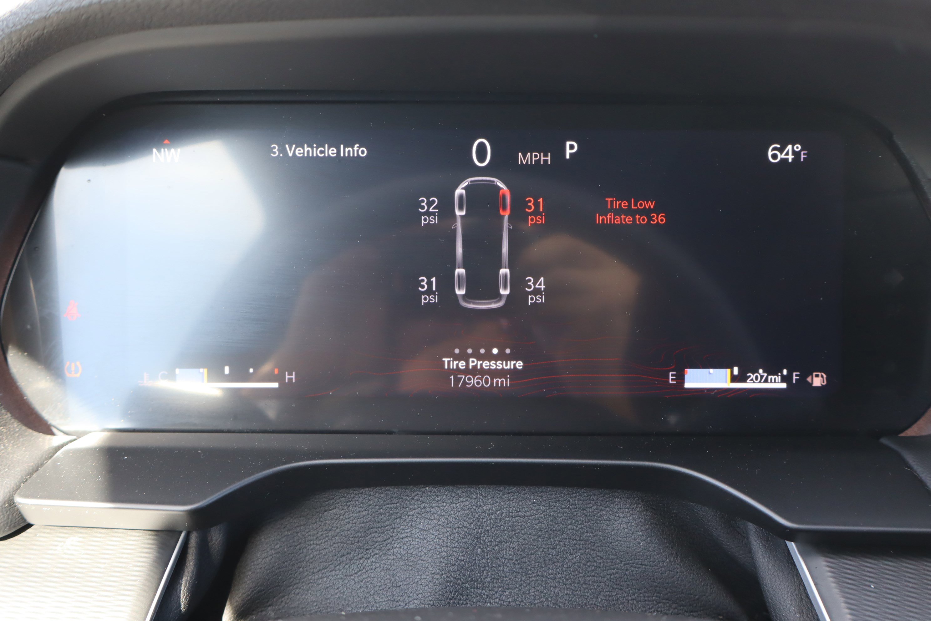 Used 2024 Jeep Grand Cherokee L Altitude image 24