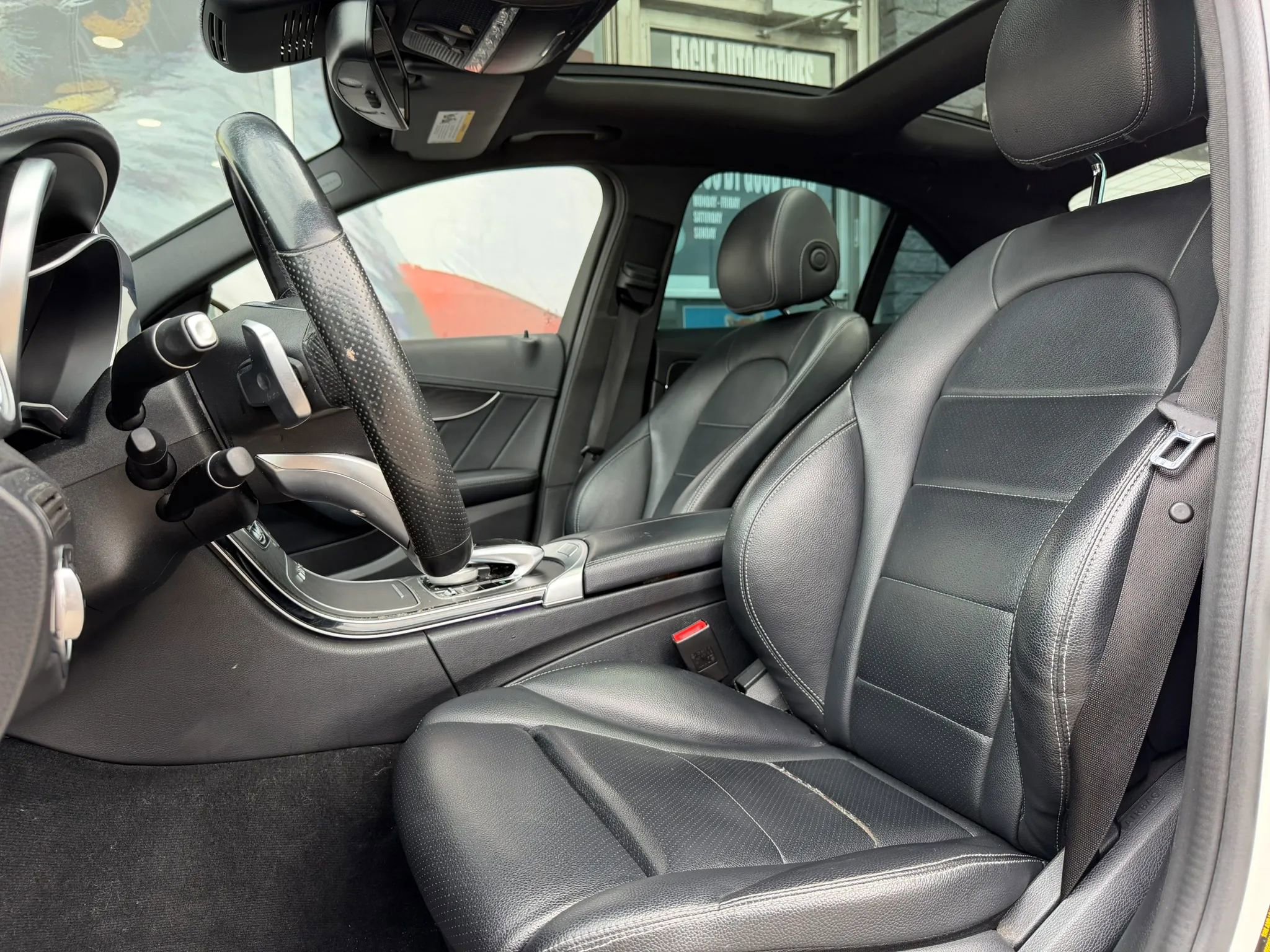 Used 2016 Mercedes-Benz C 300 4MATIC Sedan image 10