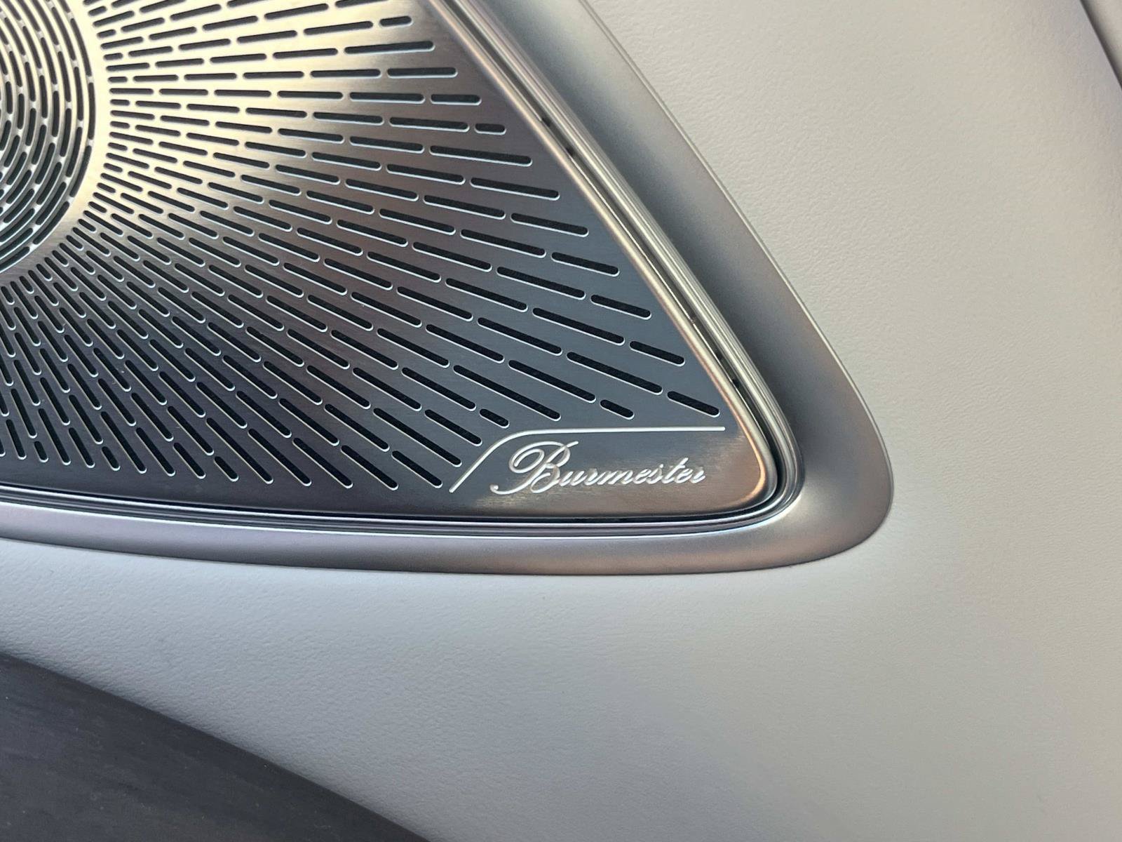 Certified 2024 Mercedes-Benz Maybach EQS 680 4MATIC image 32