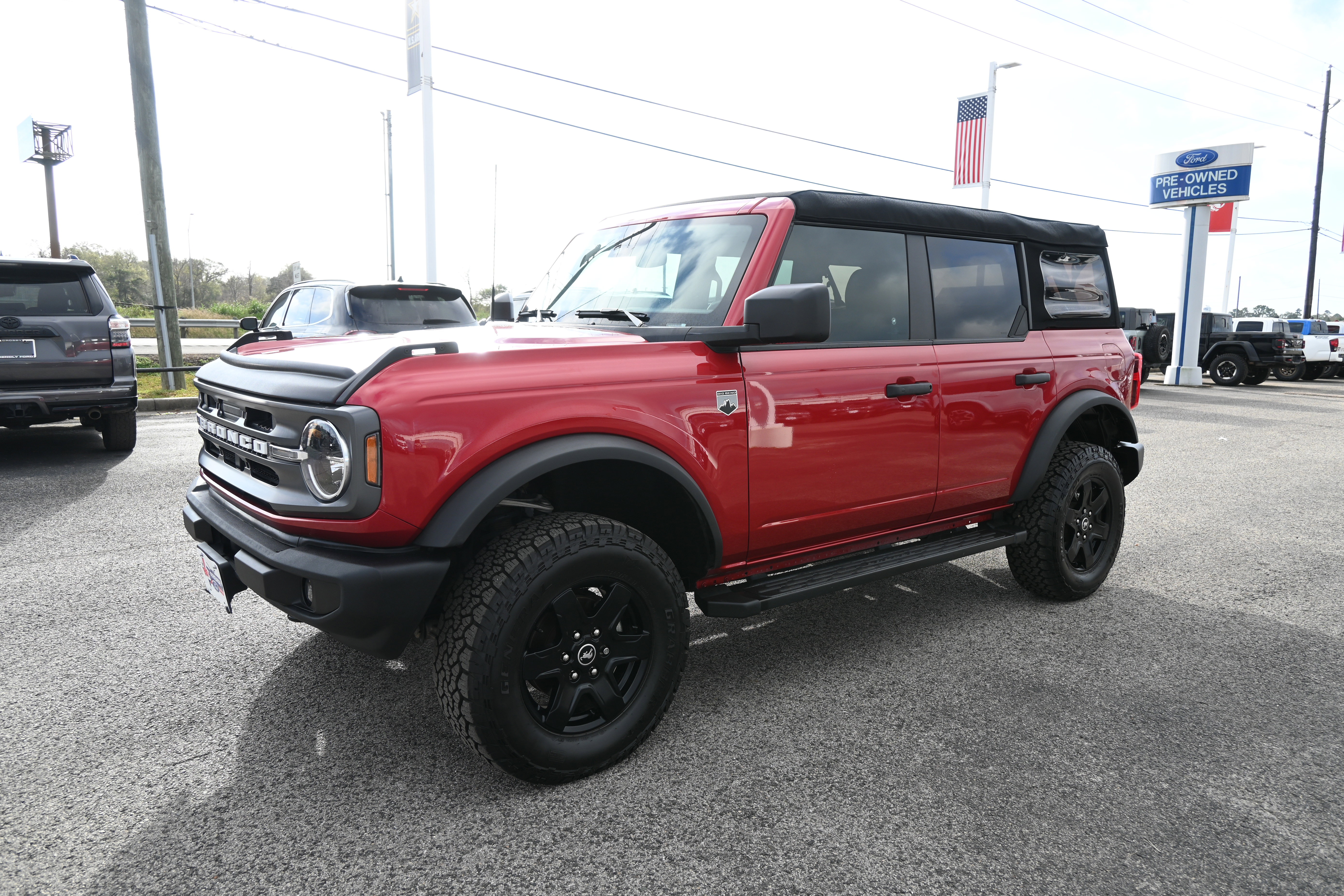 Used 2021 Ford Bronco Big Bend image 7