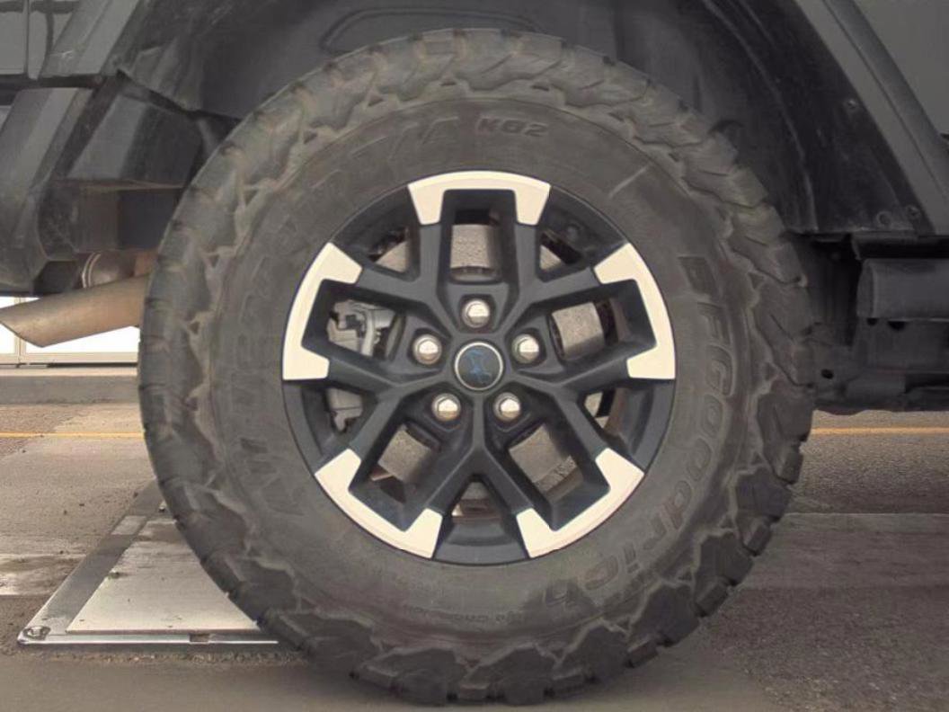 Used 2025 Jeep Wrangler Unlimited Rubicon 4xe w/ Safety Group image 16