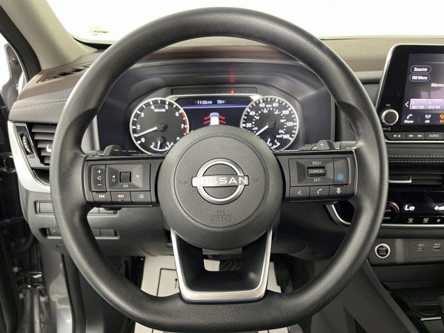 Used 2022 Nissan Rogue SV FWD image 17