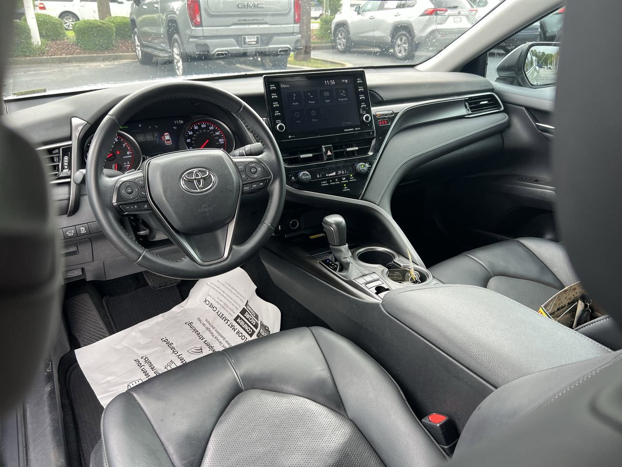 Used 2022 Toyota Camry XSE w/ Carpet Mat Package (TMS) FWD image 30