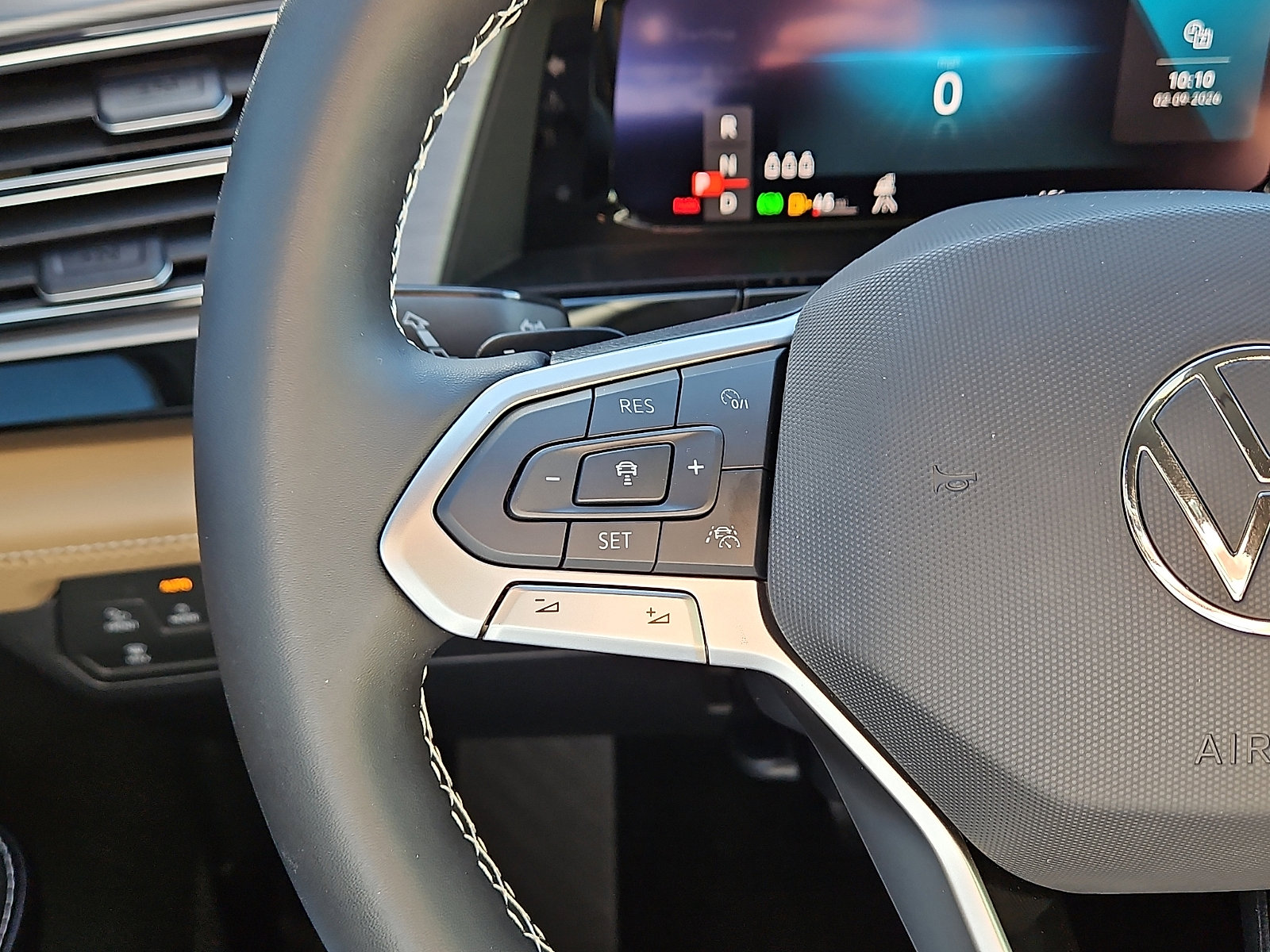 New 2026 Volkswagen Atlas Cross Sport SE image 17