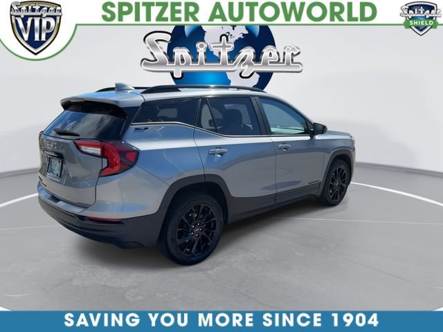 Used 2023 GMC Terrain SLE w/ Elevation Edition FWD image 9