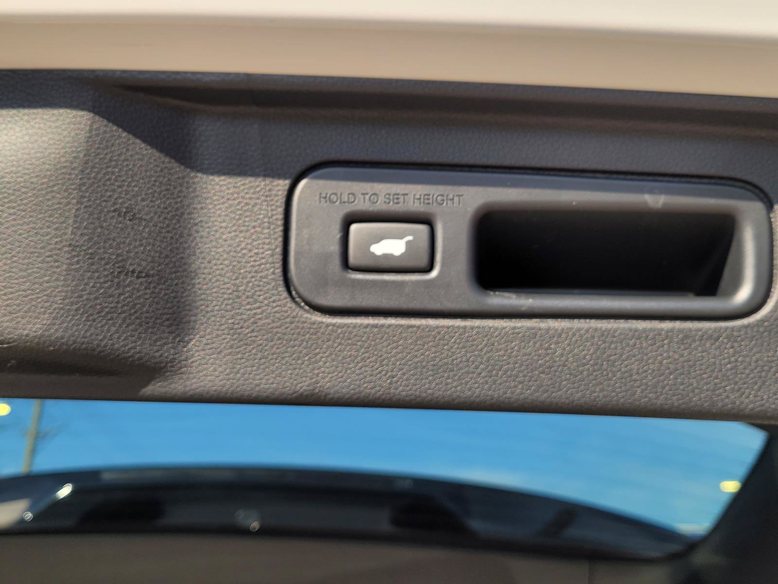 Used 2025 Honda Pilot Elite image 20