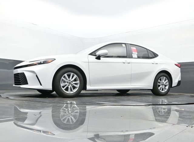 New 2026 Toyota Camry LE image 25
