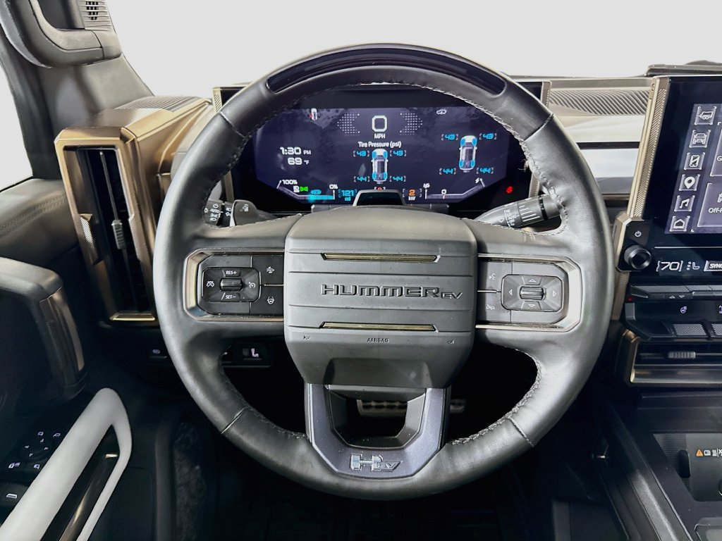 Used 2024 GMC Hummer EV 2X w/ Extreme Off-Road Package AWD/4WD image 11