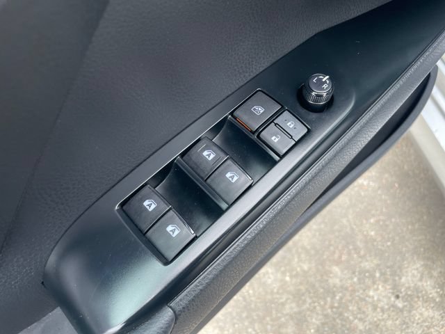 Used 2018 Toyota Camry LE FWD image 26