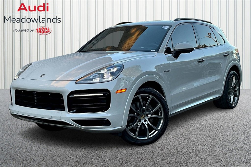 Used 2022 Porsche Cayenne Platinum Edition video 1