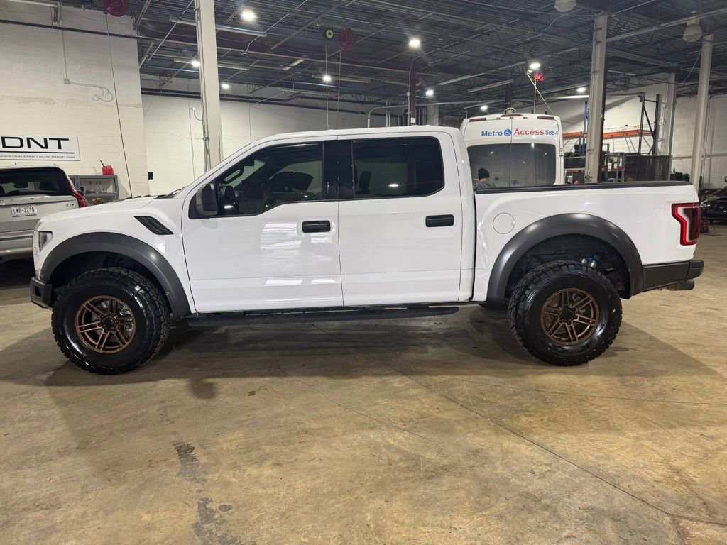 Used 2018 Ford F150 Raptor image 3