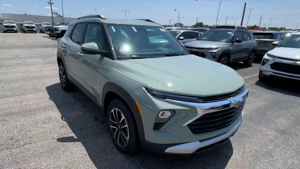 New 2026 Chevrolet TrailBlazer LT w/ Convenience Package FWD image 4