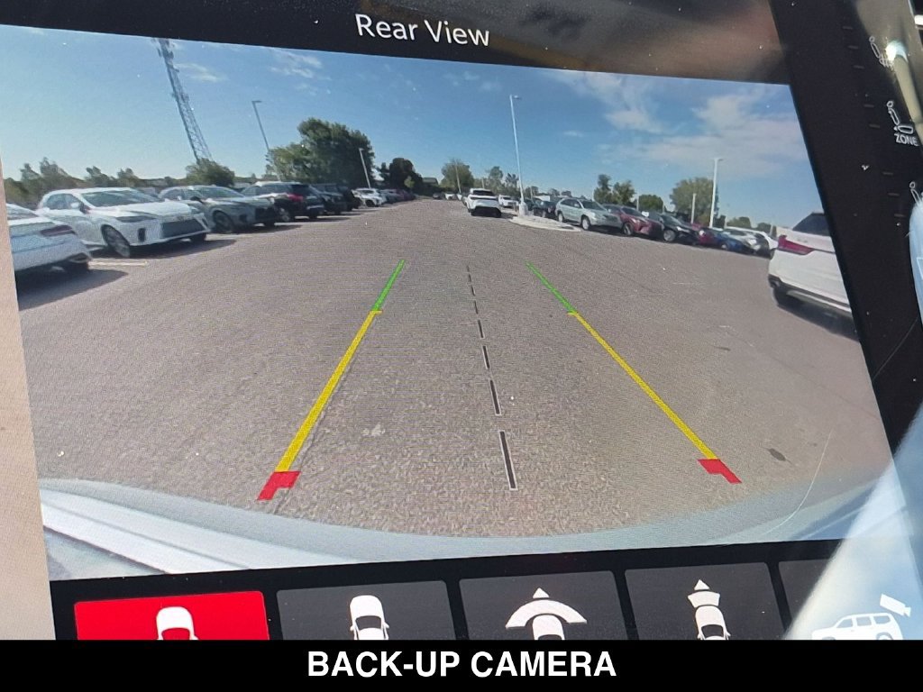 Used 2022 Jeep Grand Wagoneer Series III w/ Rear Seat Video Group 1 AWD/4WD image 5