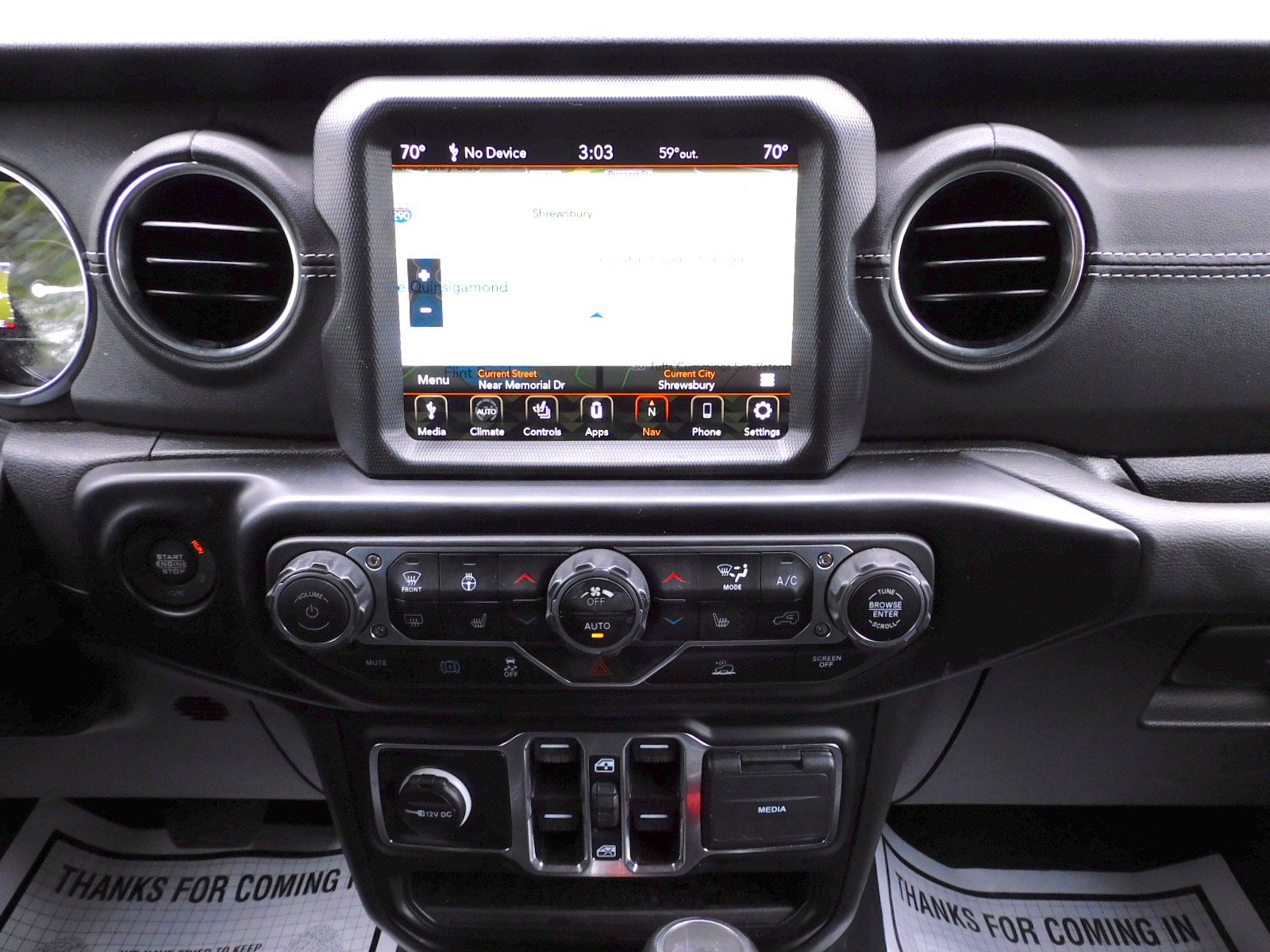 Used 2023 Jeep Wrangler Unlimited Sahara w/ Cold Weather Group AWD/4WD image 11