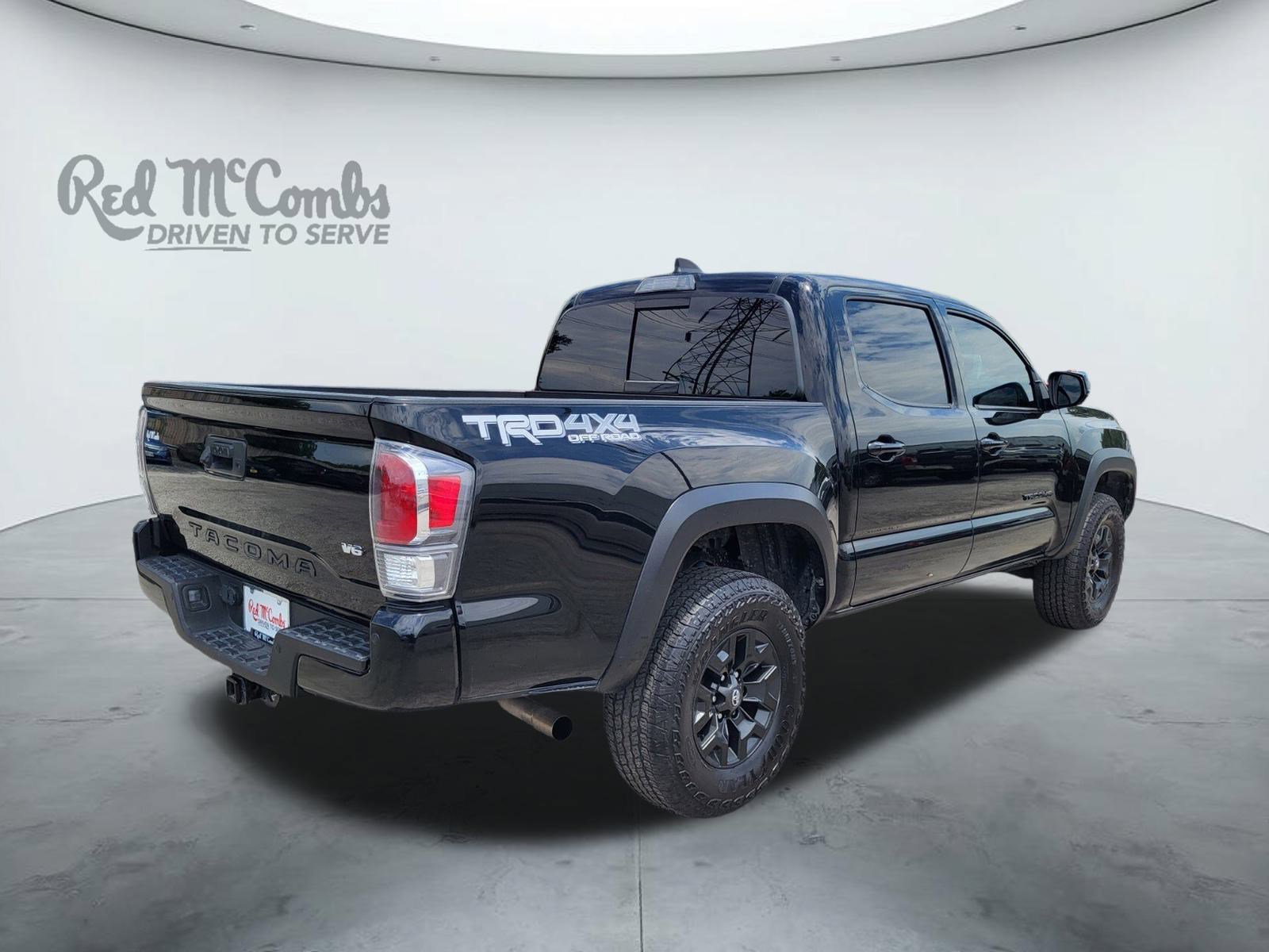 Used 2023 Toyota Tacoma TRD Off-Road image 4