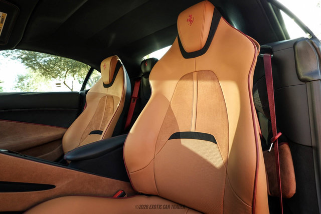 Used 2025 Ferrari Roma Spider RWD image 42