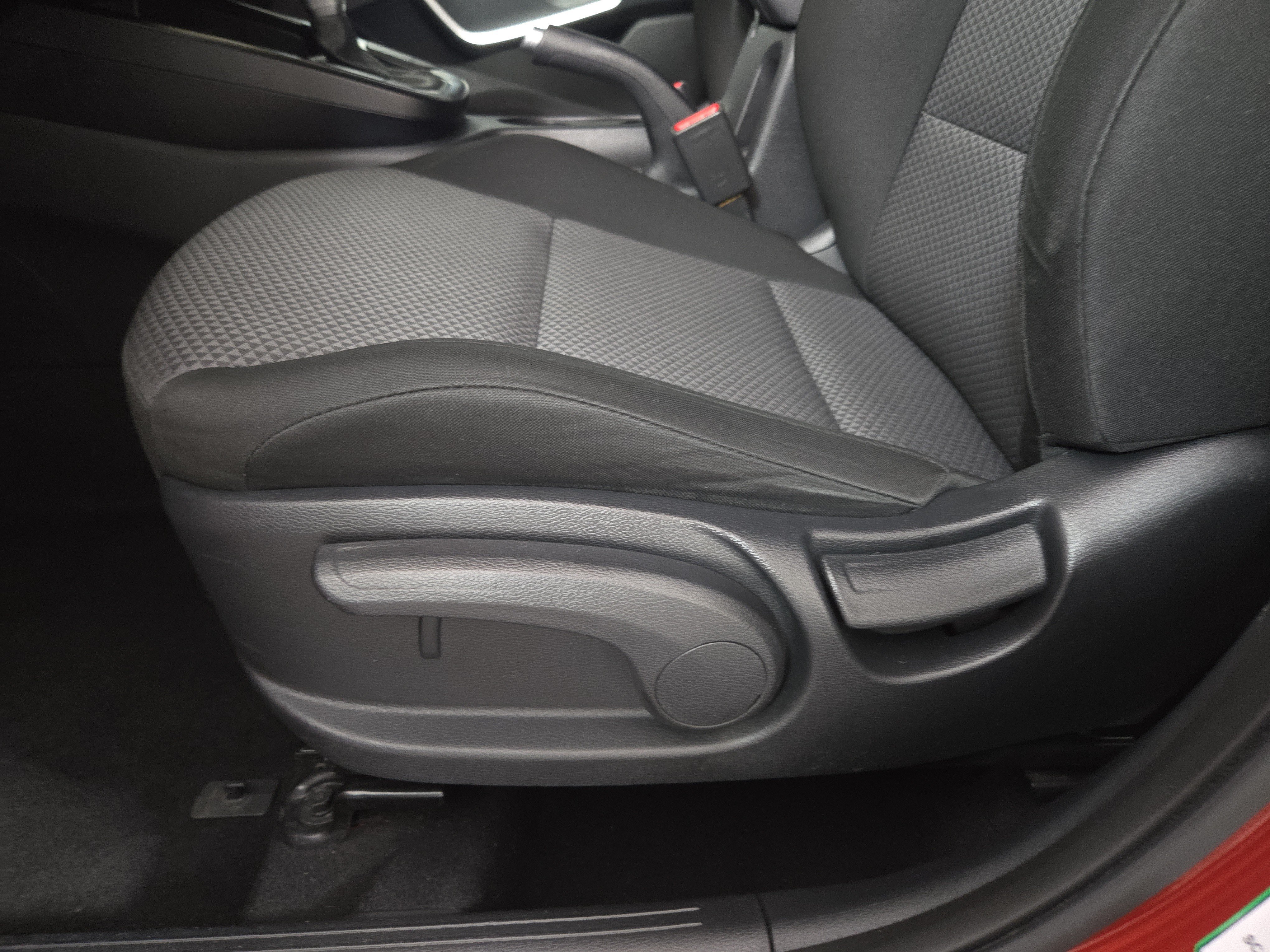 Used 2020 Kia Soul X-Line FWD image 29