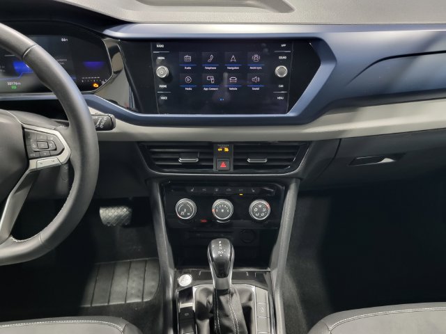 Used 2023 Volkswagen Taos SE FWD image 19