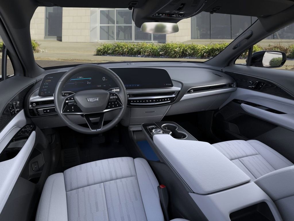 New 2025 Cadillac Lyriq Luxury image 15