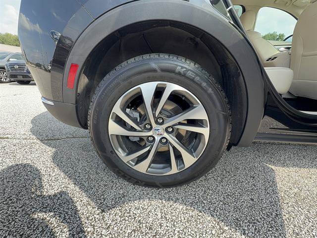 Used 2023 Buick Envision Essence AWD/4WD image 27
