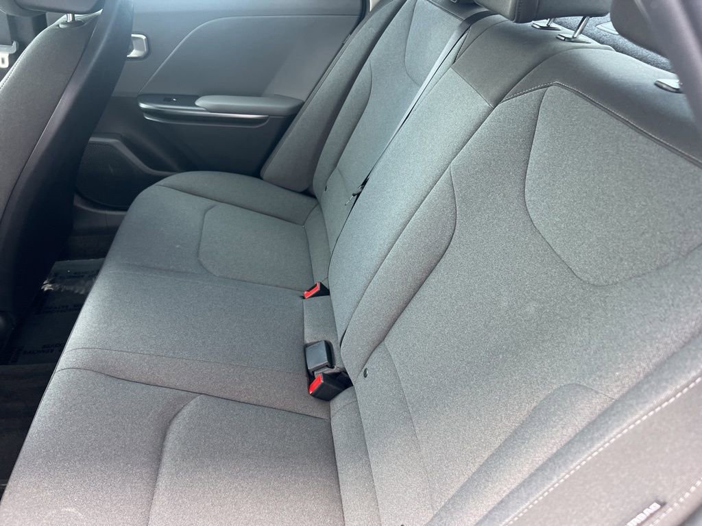 Used 2025 Kia K4 LXS image 34
