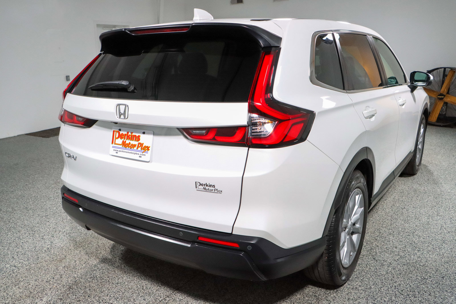 Used 2023 Honda CR-V EX-L image 7